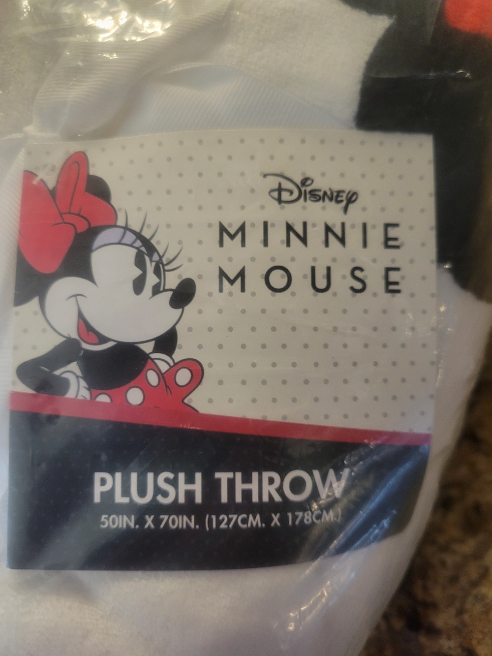 Disney Minnie Mouse Plush Throw - White, Black, Red